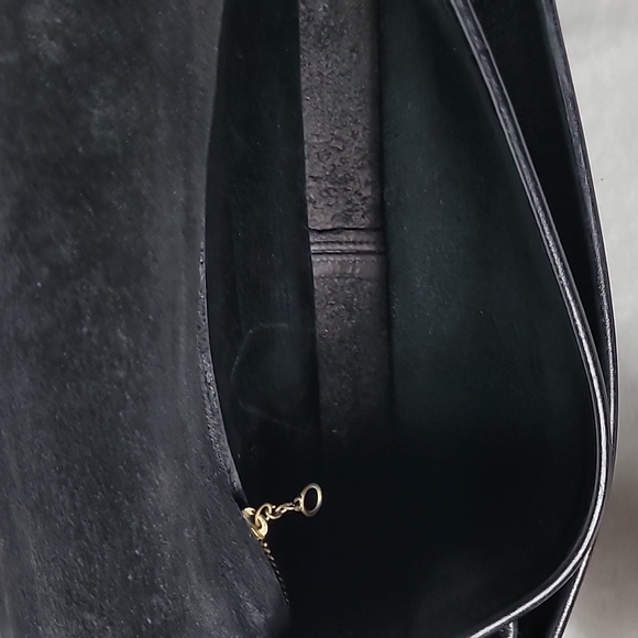 Coach Vintage 70s Black Leather City Bag - Picture 17 of 17